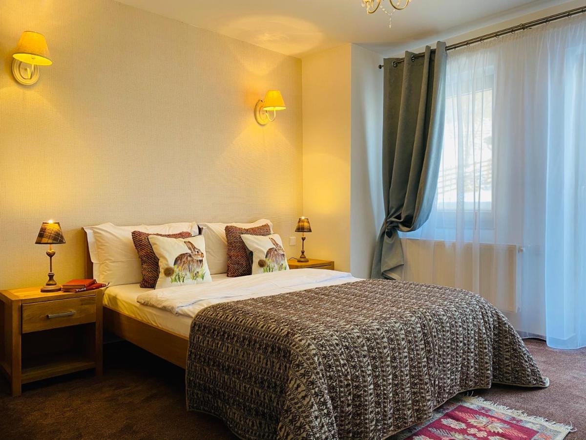 Pensiunea Doina Bucovinei Hotell Mînăstirea Humorului Exteriör bild