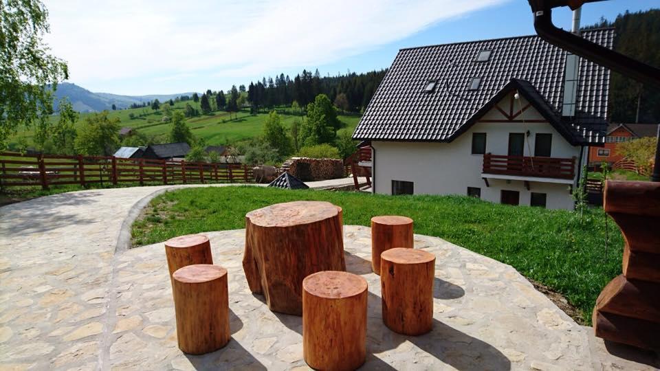 Pensiunea Doina Bucovinei Hotell Mînăstirea Humorului Exteriör bild